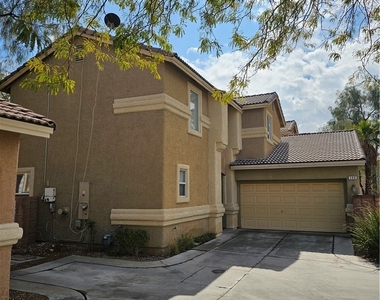 140 Samantha Rose Street - Photo Thumbnail 30