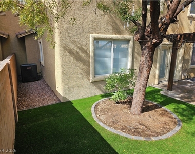140 Samantha Rose Street - Photo Thumbnail 24