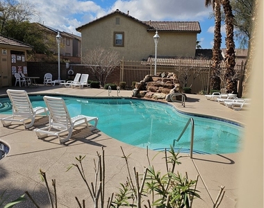 140 Samantha Rose Street - Photo Thumbnail 35
