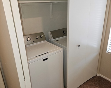 140 Samantha Rose Street - Photo Thumbnail 19