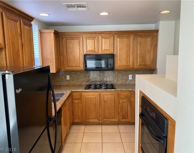 27 E Agate Avenue - Photo Thumbnail 4