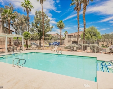 2603 Noble Fir Avenue - Photo Thumbnail 36