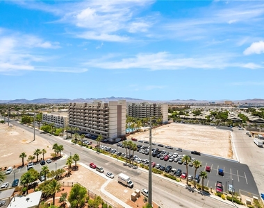 8255 S Las Vegas Boulevard - Photo Thumbnail 21