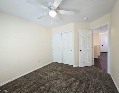 8295 Golden Flowers Street - Photo Thumbnail 14