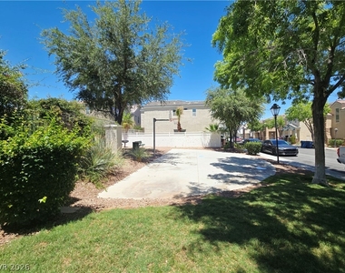 8295 Golden Flowers Street - Photo Thumbnail 27
