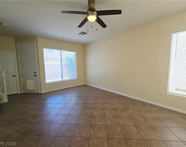 8295 Golden Flowers Street - Photo Thumbnail 5