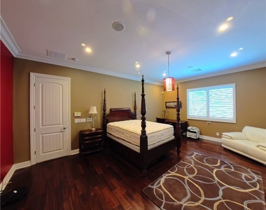 4627 White Head Court - Photo Thumbnail 23