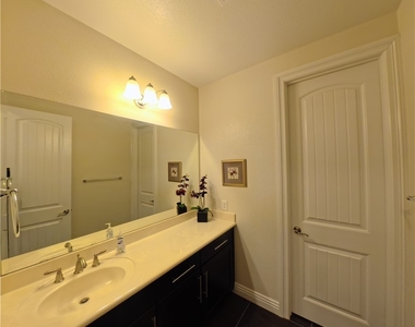 4627 White Head Court - Photo Thumbnail 35