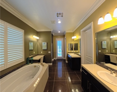 4627 White Head Court - Photo Thumbnail 25