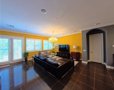 4627 White Head Court - Photo Thumbnail 11
