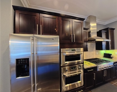 4627 White Head Court - Photo Thumbnail 7