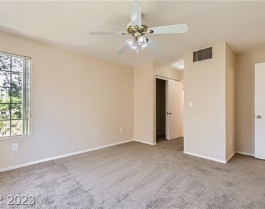 1909 Mountain Hills Court - Photo Thumbnail 15