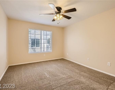 1909 Mountain Hills Court - Photo Thumbnail 21
