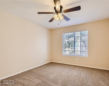 1909 Mountain Hills Court - Photo Thumbnail 19
