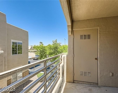 1909 Mountain Hills Court - Photo Thumbnail 26