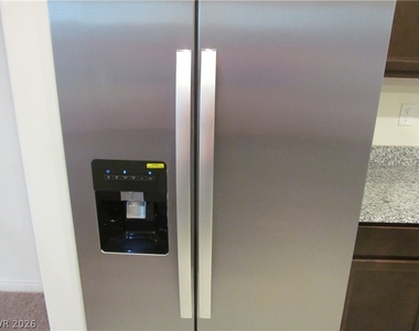 9166 Windsor Wood Street - Photo Thumbnail 8
