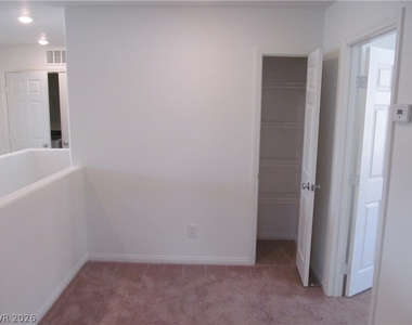 9166 Windsor Wood Street - Photo Thumbnail 12