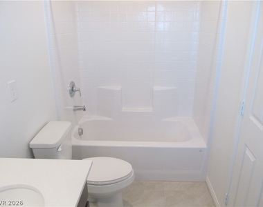 9166 Windsor Wood Street - Photo Thumbnail 15