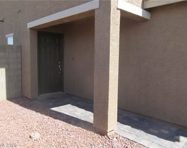 9166 Windsor Wood Street - Photo Thumbnail 2