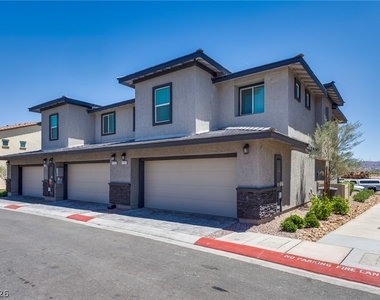 1114 Scarlet Sparrow Street - Photo Thumbnail 2