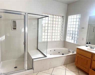 3009 Noblesville Court - Photo Thumbnail 13
