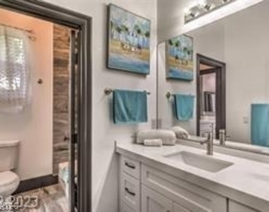 10753 Arundel Avenue - Photo Thumbnail 24