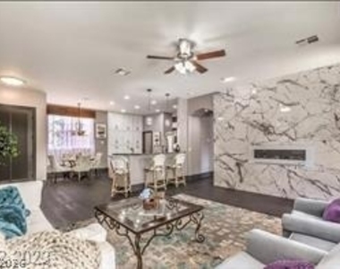 10753 Arundel Avenue - Photo Thumbnail 13
