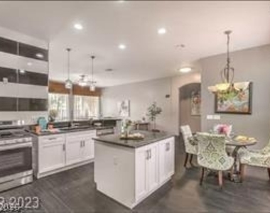 10753 Arundel Avenue - Photo Thumbnail 3