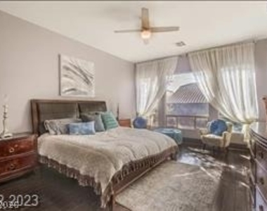 10753 Arundel Avenue - Photo Thumbnail 14