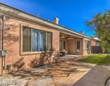 10753 Arundel Avenue - Photo Thumbnail 33