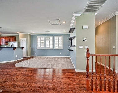 10131 Hollis Mountain Avenue - Photo Thumbnail 10