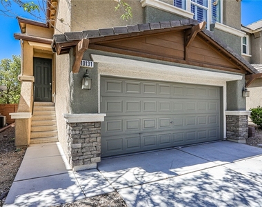 10131 Hollis Mountain Avenue - Photo Thumbnail 3