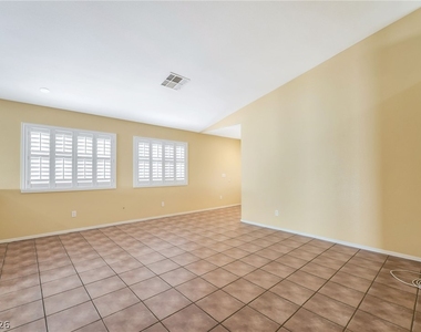 9346 Coral Berry Street - Photo Thumbnail 7