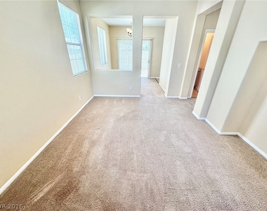 10424 Palm Village Street - Photo Thumbnail 2