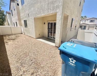 10424 Palm Village Street - Photo Thumbnail 21
