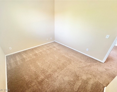10424 Palm Village Street - Photo Thumbnail 20