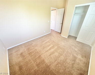 10424 Palm Village Street - Photo Thumbnail 15