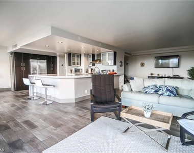 3111 Bel Air Drive - Photo Thumbnail 1