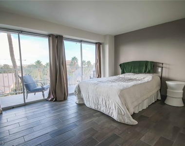 3111 Bel Air Drive - Photo Thumbnail 13