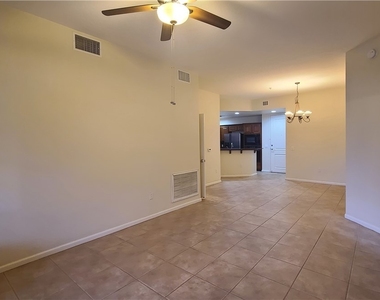 43 E Agate Avenue - Photo Thumbnail 6