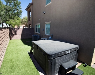9955 Heritage Desert Street - Photo Thumbnail 31