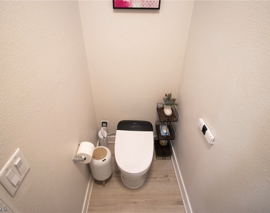 9955 Heritage Desert Street - Photo Thumbnail 26