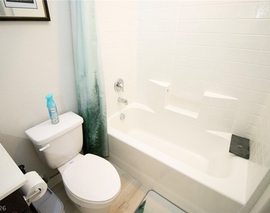 9955 Heritage Desert Street - Photo Thumbnail 18
