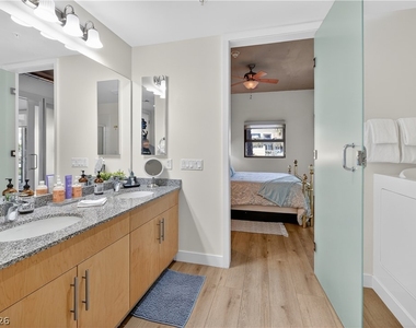 353 E Bonneville Avenue - Photo Thumbnail 17