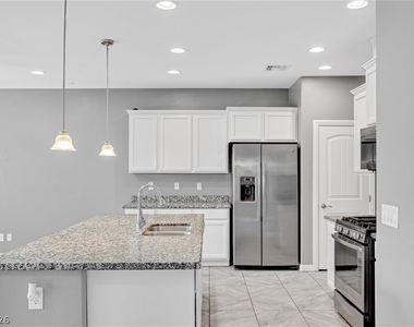 6789 Dragonfly Rock Street - Photo Thumbnail 19