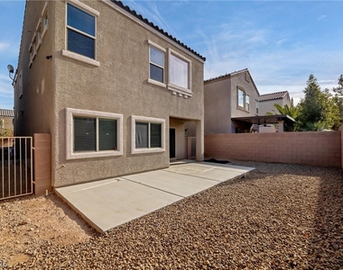 6789 Dragonfly Rock Street - Photo Thumbnail 35