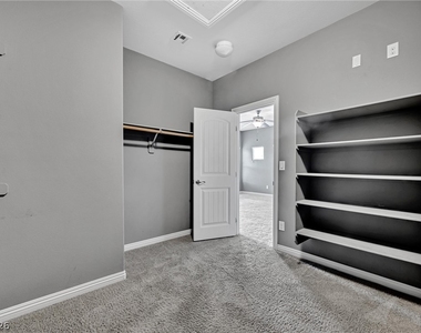 6789 Dragonfly Rock Street - Photo Thumbnail 23