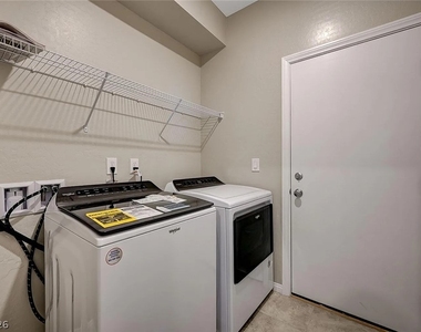 11549 Cedar Shore Avenue - Photo Thumbnail 8