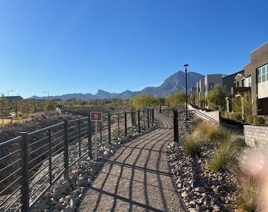 11549 Cedar Shore Avenue - Photo Thumbnail 18