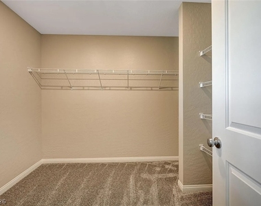 11549 Cedar Shore Avenue - Photo Thumbnail 9